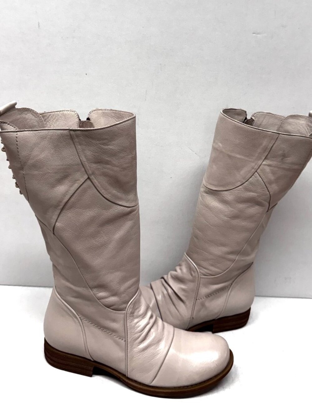 MIZ MOOZ RUCHED LEATHER BOOTS SIDE ZIP 37EU / 7US SAND NEW B 85
